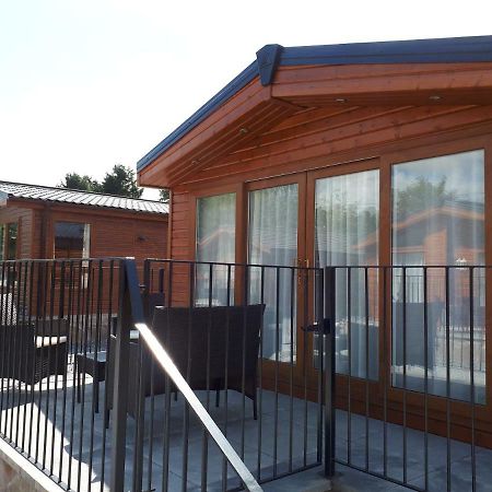Hunter Lodge Auchterarder Exteriör bild